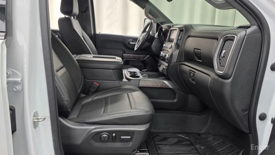 GMC Sierra