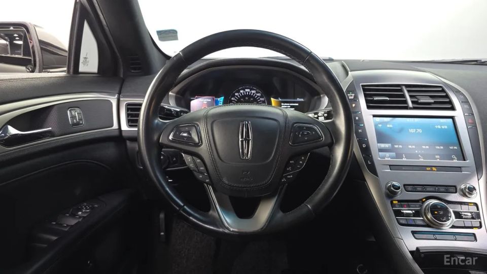 Lincoln MKZ