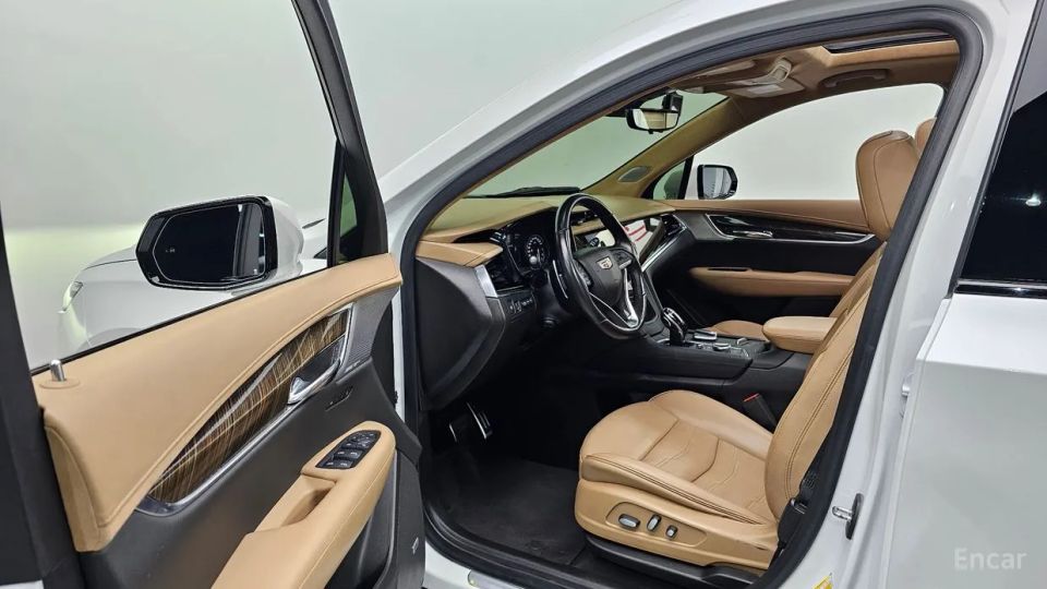 Cadillac XT6