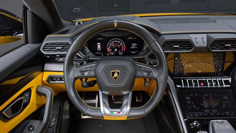 Lamborghini urus