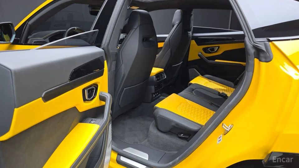 Lamborghini urus