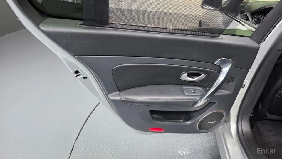 Renault-KoreaSamsung SM5