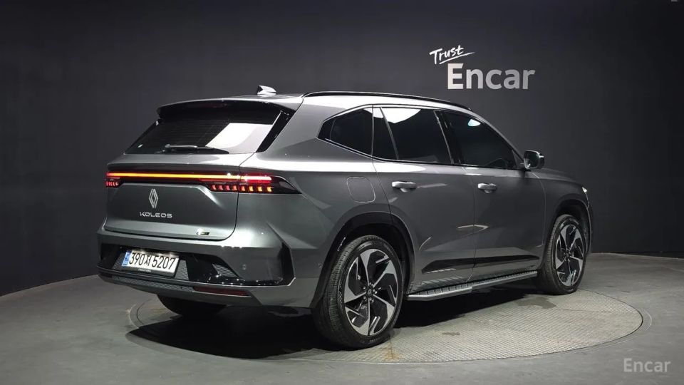 Renault-KoreaSamsung Grand Koleos