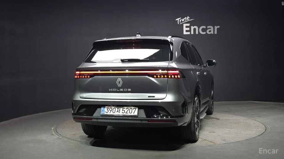 Renault-KoreaSamsung Grand Koleos
