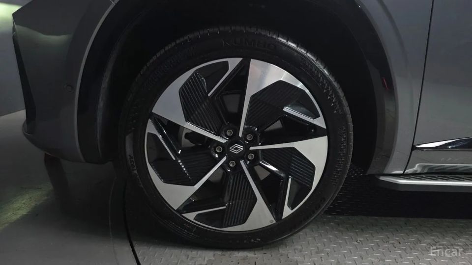 Renault-KoreaSamsung Grand Koleos