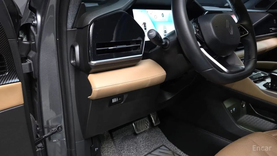 Renault-KoreaSamsung Grand Koleos