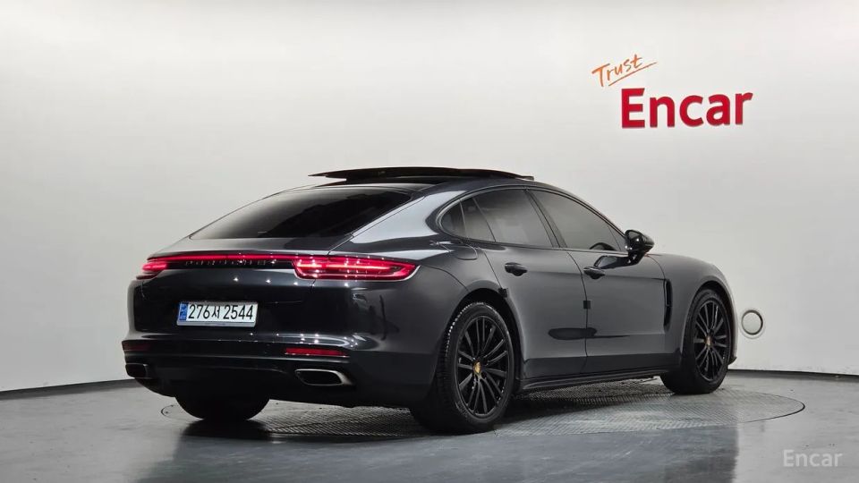 Porsche Panamera