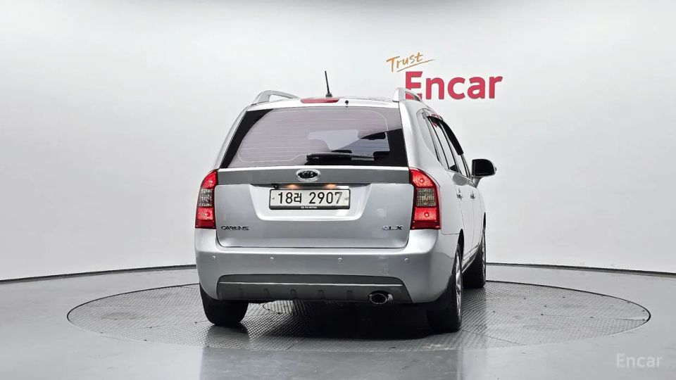 Kia Carens