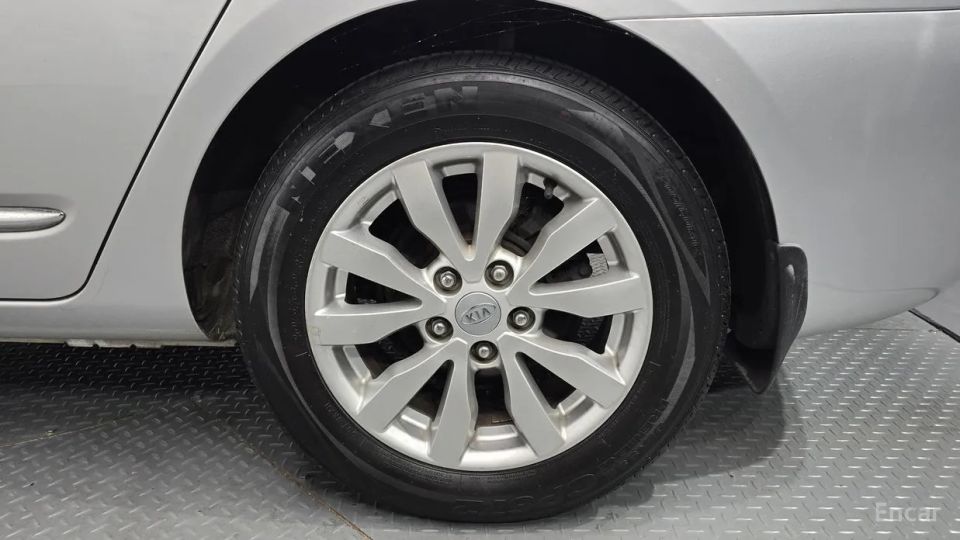 Kia Carens