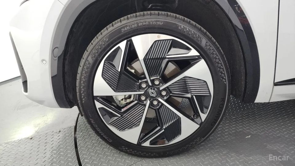 Renault-KoreaSamsung Grand Koleos