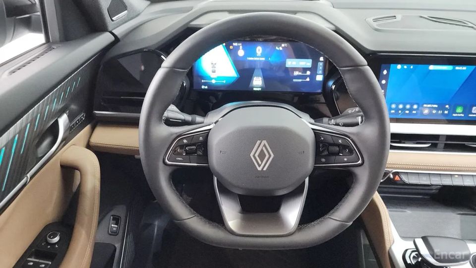 Renault-KoreaSamsung Grand Koleos