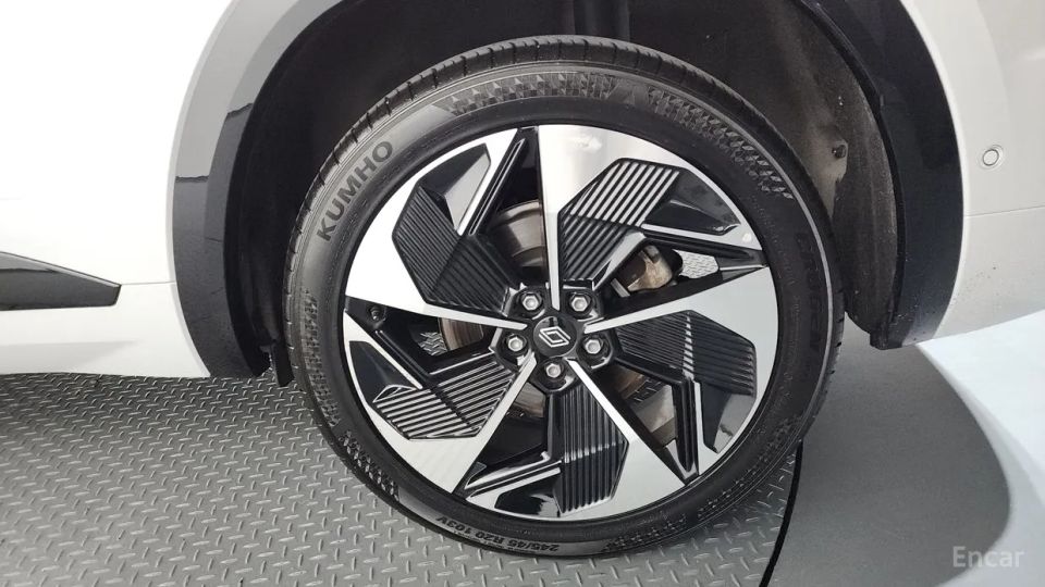 Renault-KoreaSamsung Grand Koleos