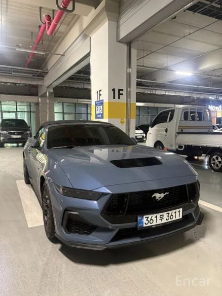 Ford Mustang