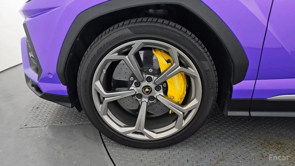 Lamborghini urus