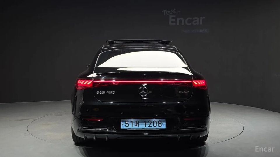 Mercedes-Benz EQS