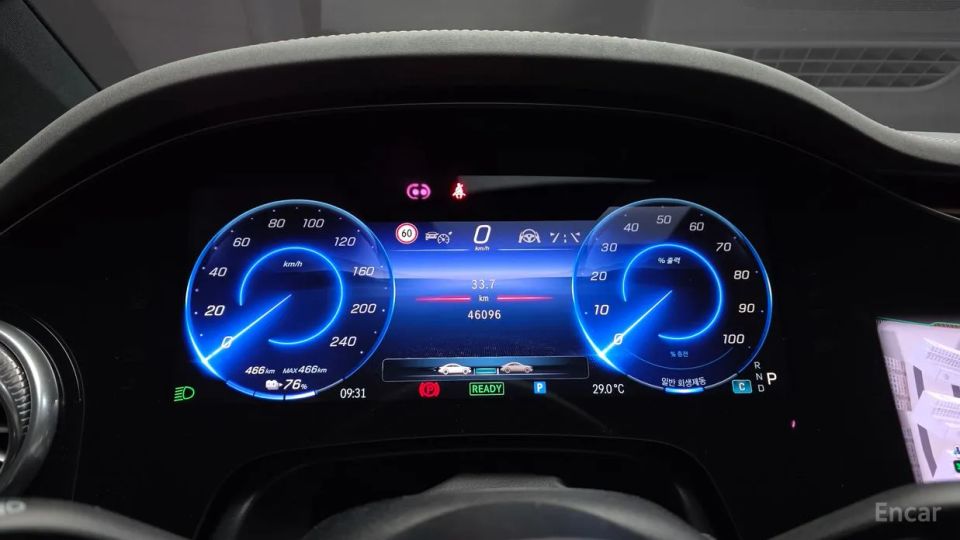 Mercedes-Benz EQS