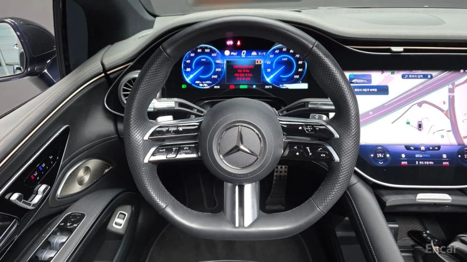 Mercedes-Benz EQS