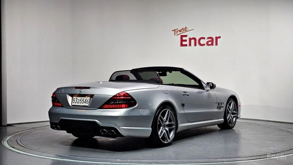 Mercedes-Benz SL-Class