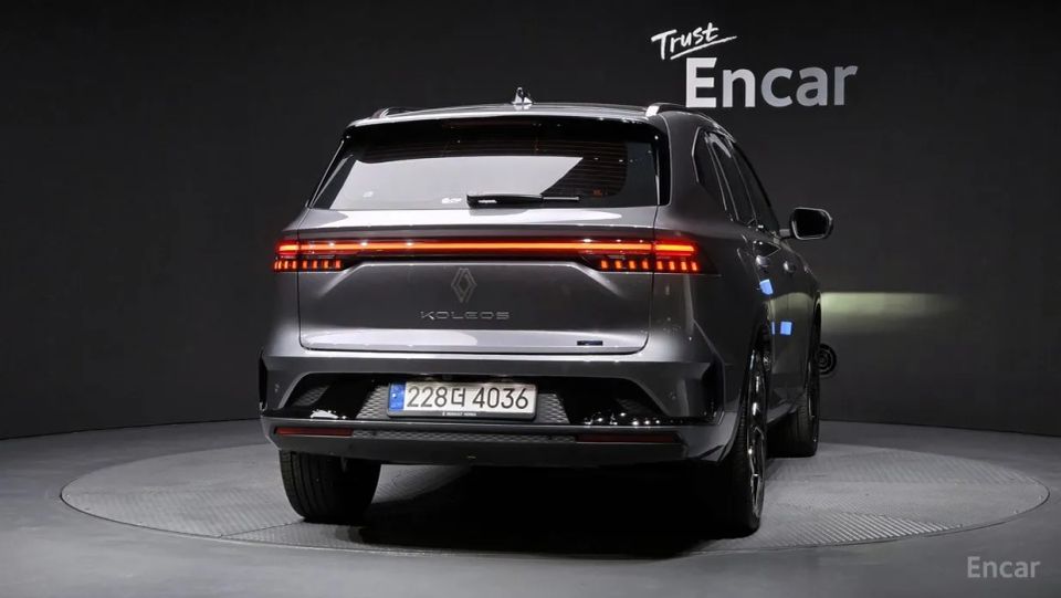 Renault-KoreaSamsung Grand Koleos
