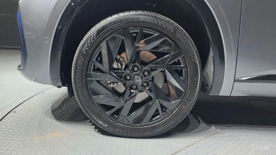 Renault-KoreaSamsung Grand Koleos
