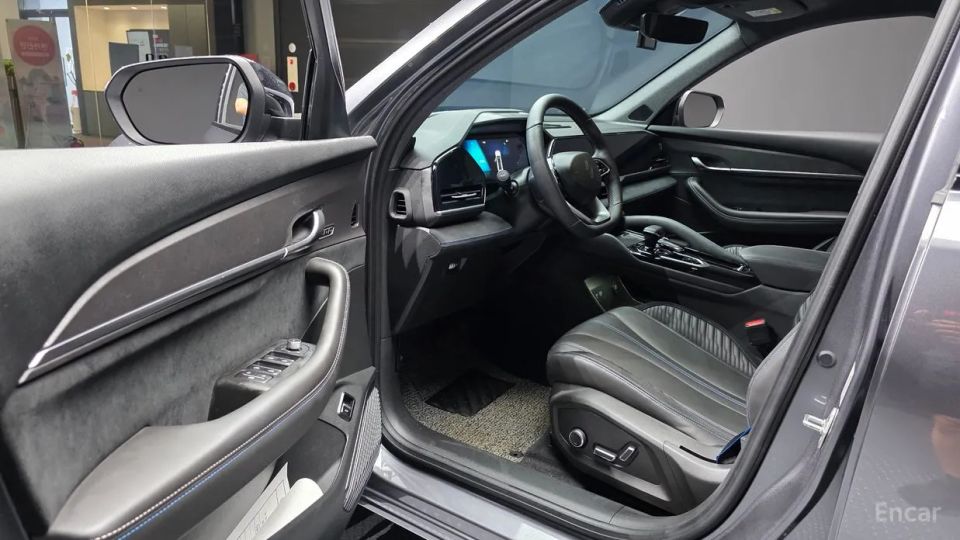 Renault-KoreaSamsung Grand Koleos