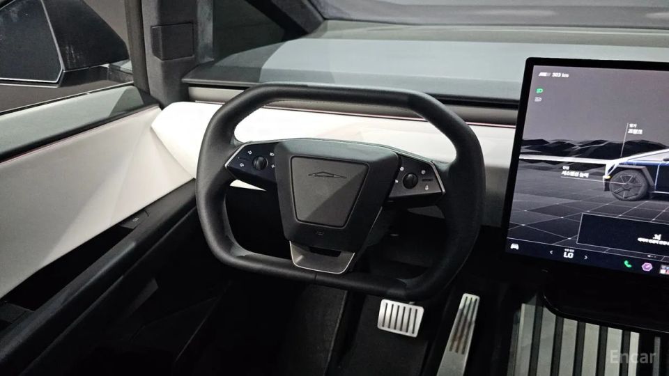 Tesla Cybertruck