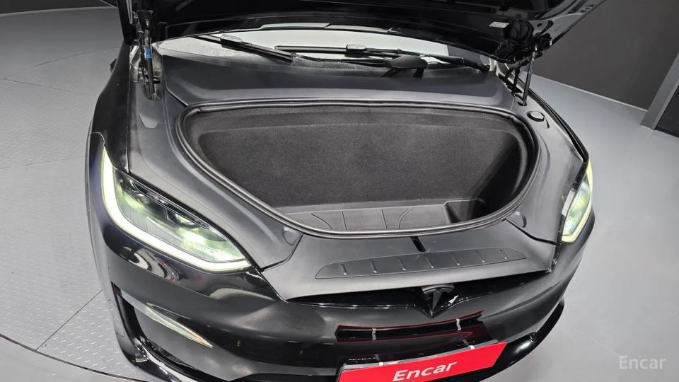 Tesla model-x