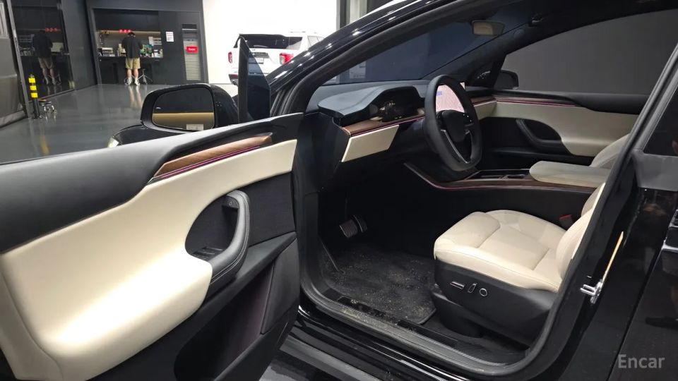 Tesla model-x