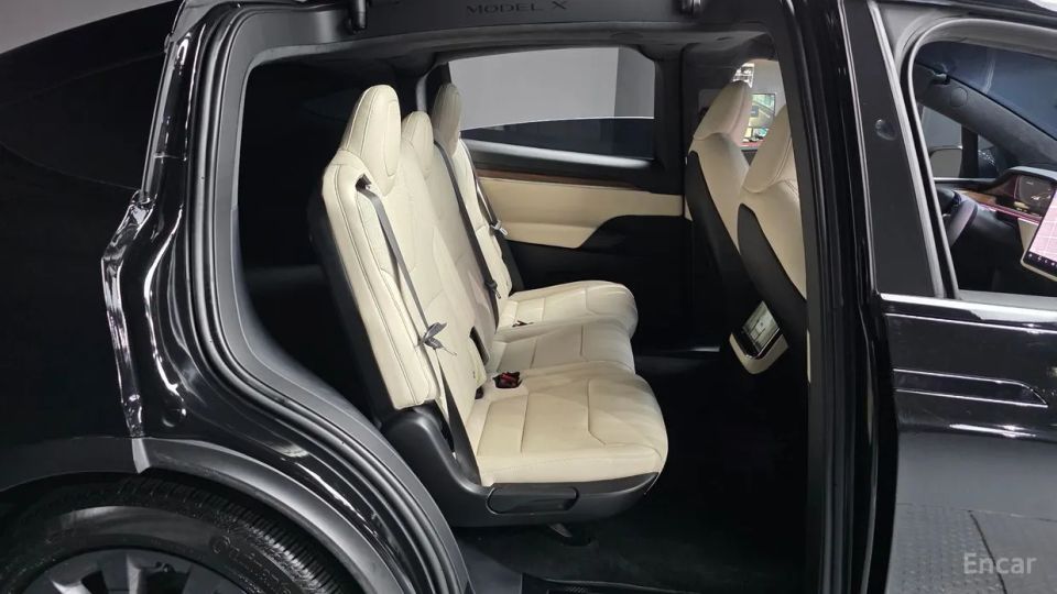 Tesla model-x