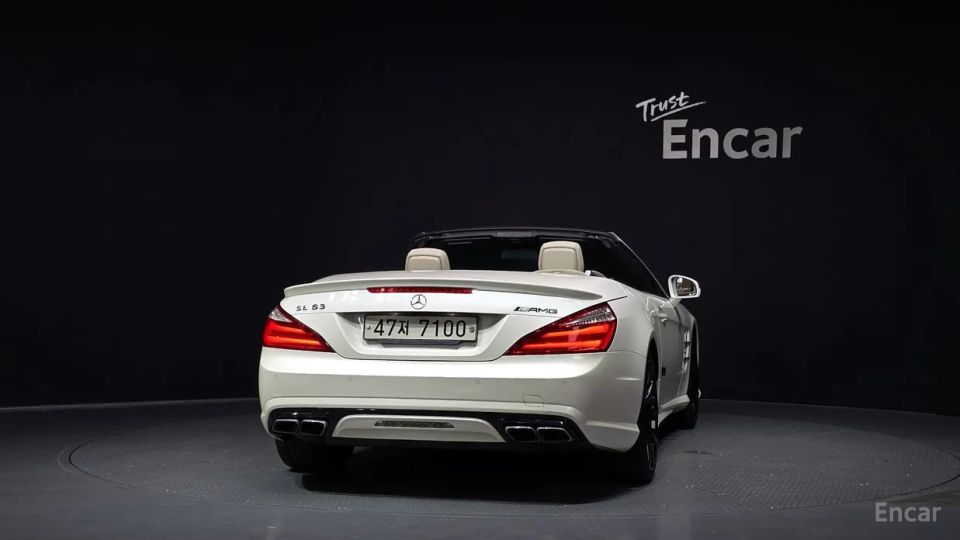 Mercedes-Benz SL-Class