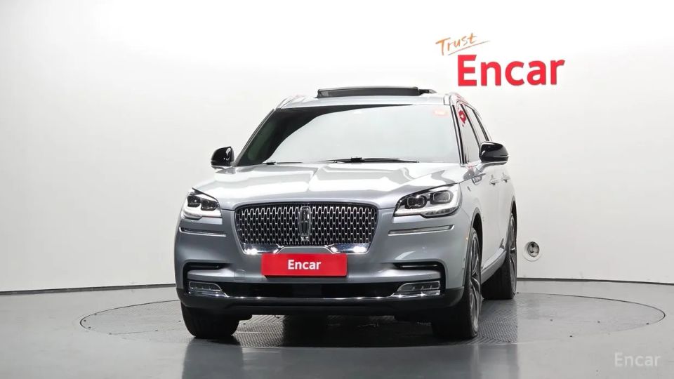 Lincoln Aviator