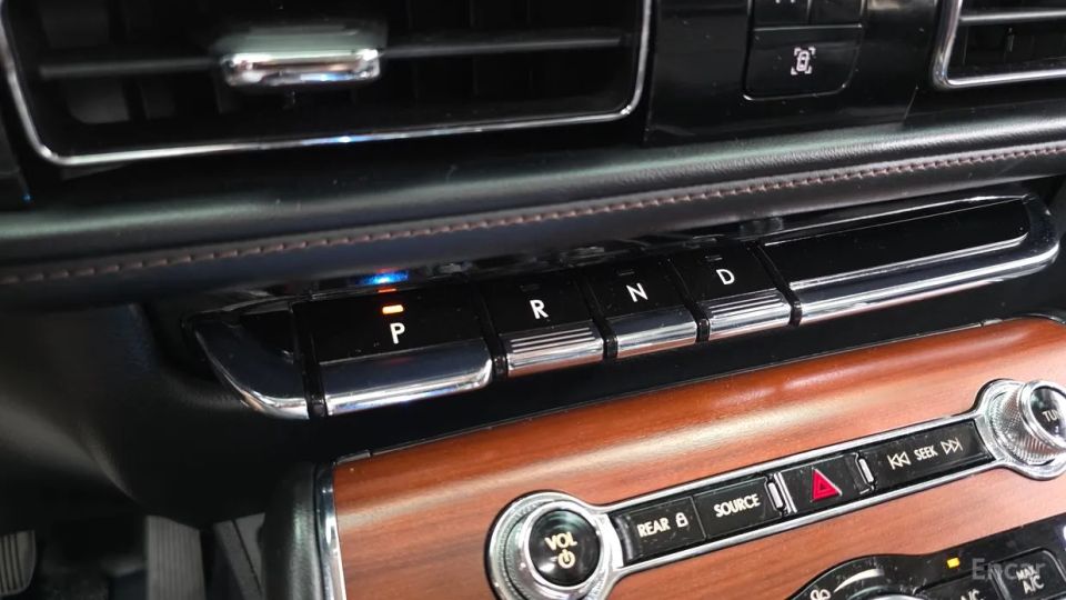 Lincoln Aviator