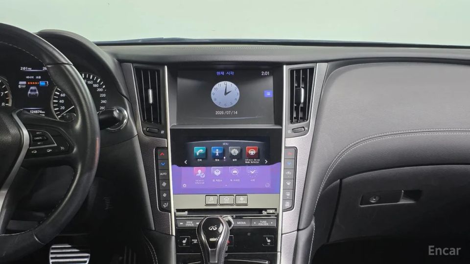Infiniti Q50