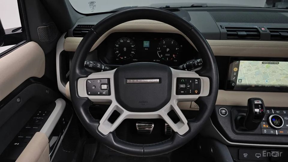 Land Rover Defender