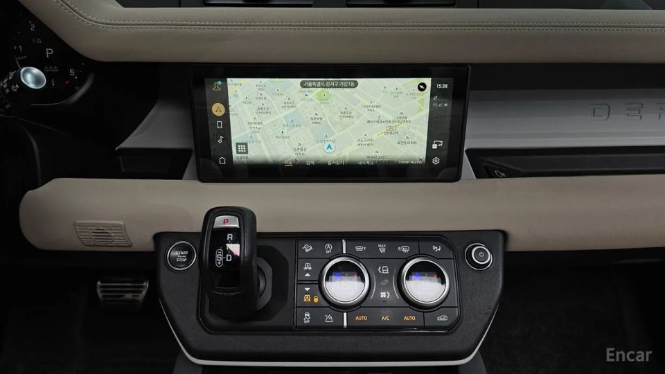 Land Rover Defender