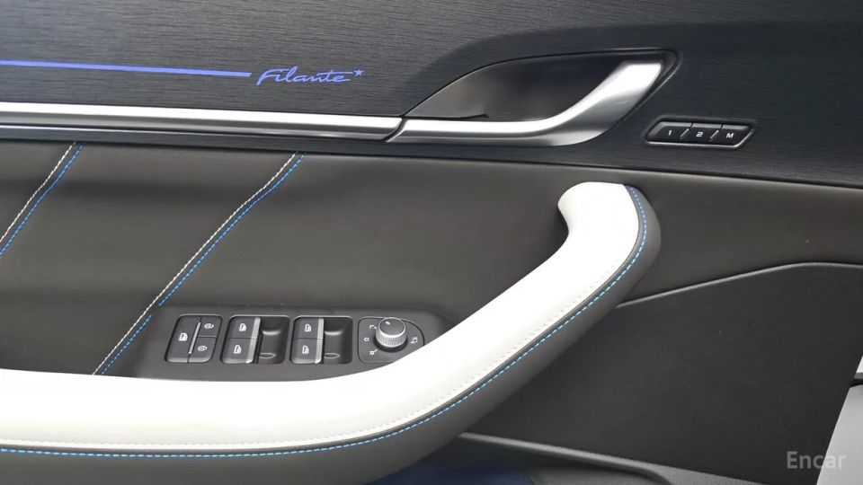 Renault-KoreaSamsung Filante