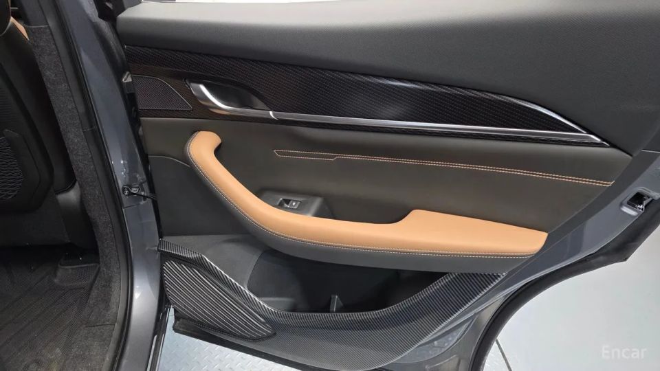 Renault-KoreaSamsung Filante