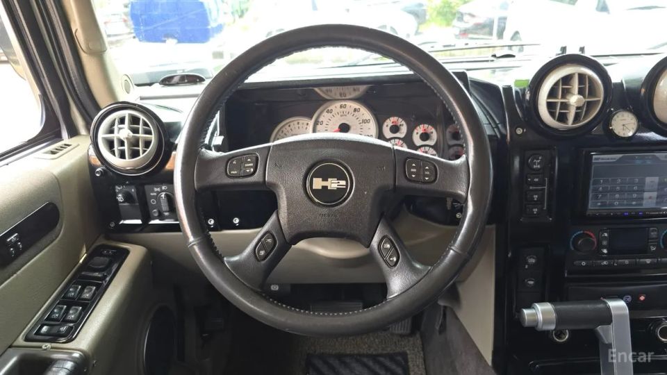 Hummer H2