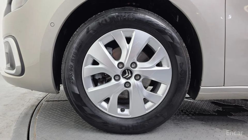 Citroen-DS C4 SpaceTourer