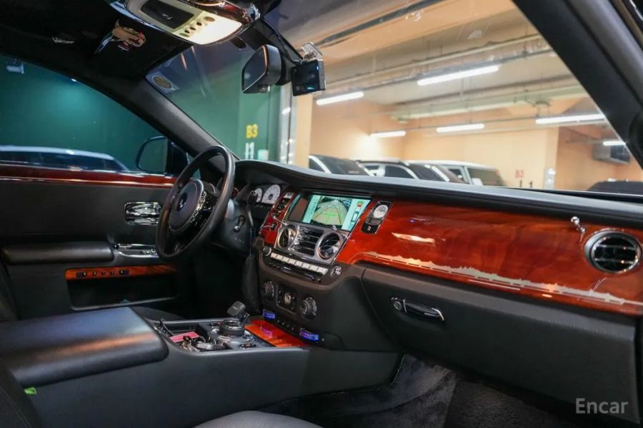 Rolls-Royce Ghost