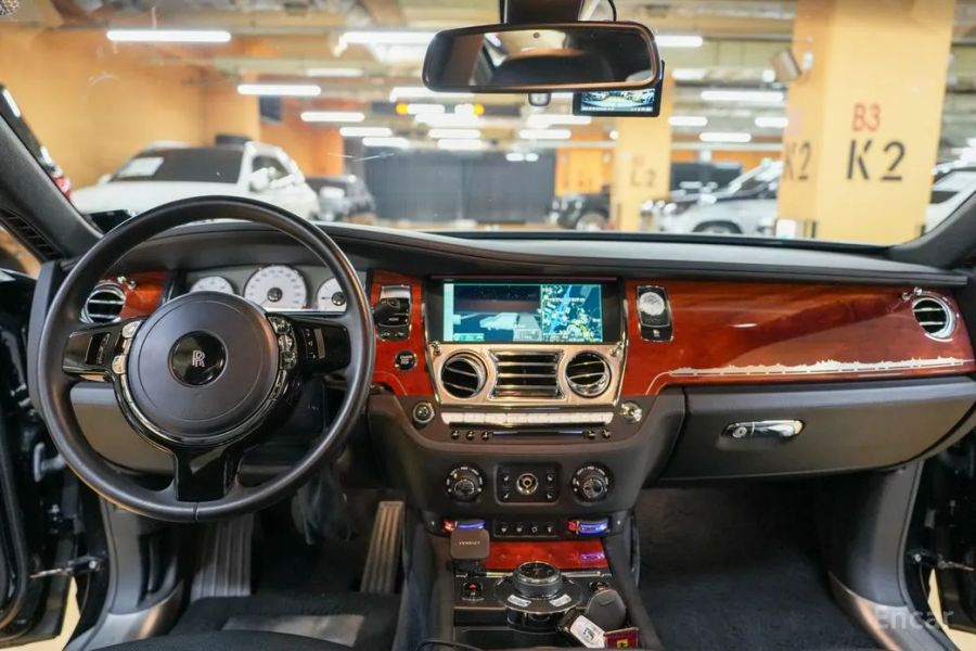 Rolls-Royce Ghost