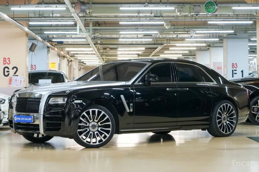 Rolls-Royce Ghost