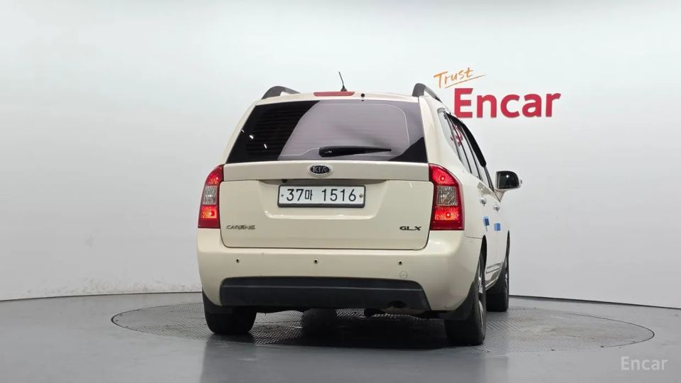 Kia Carens