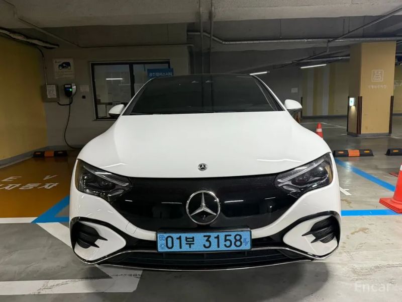 Mercedes-Benz EQE