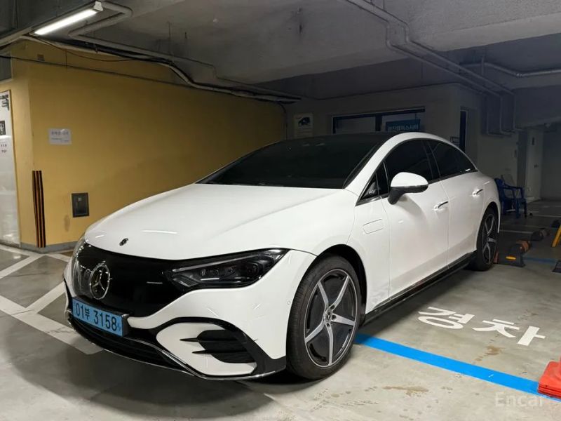 Mercedes-Benz EQE