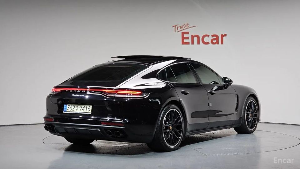 Porsche Panamera