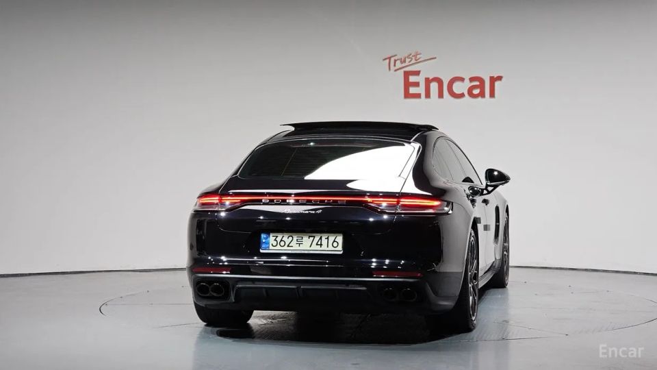 Porsche Panamera