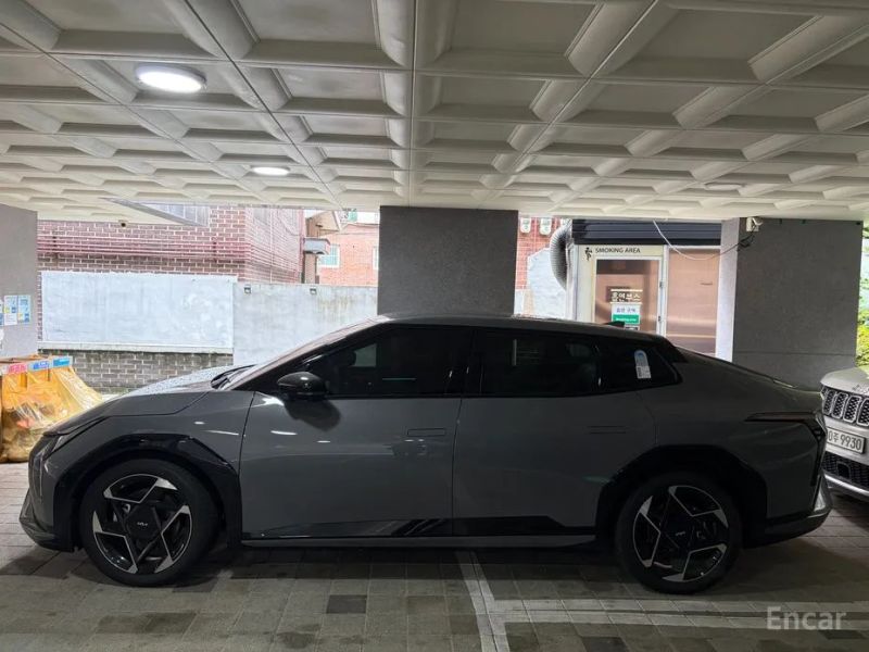 Kia EV4
