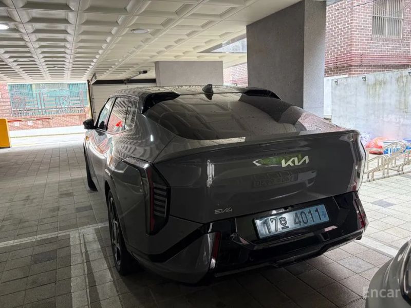 Kia EV4