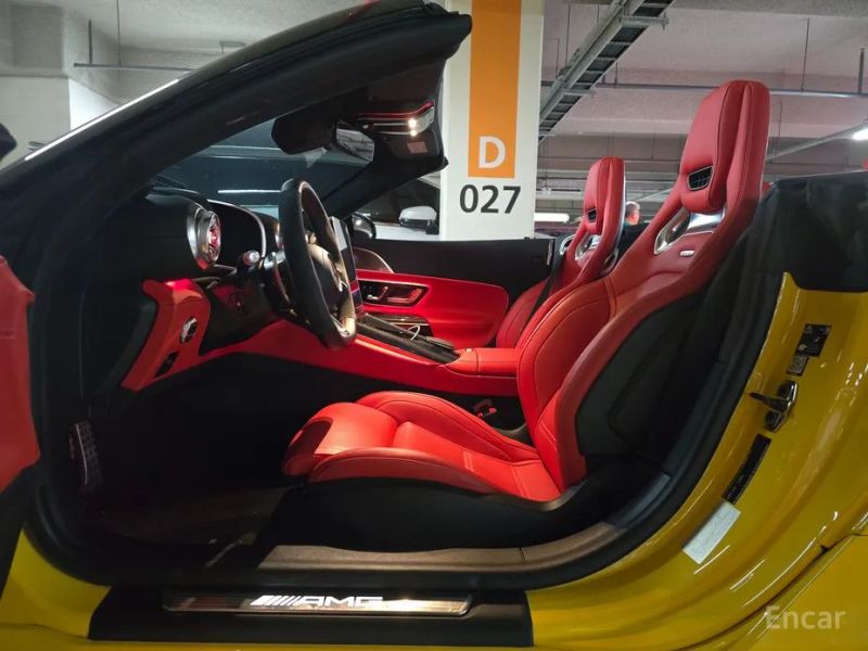 Mercedes-Benz SL-Class